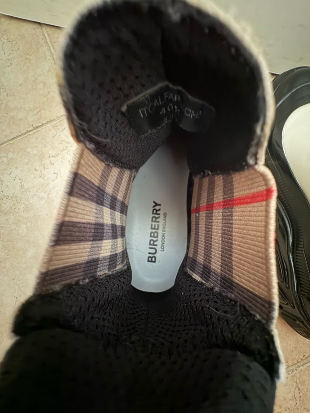 Burberry Rain/Snow boots - Picture 7 of 14